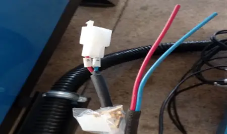 Conexión de la línea de arco de plasma