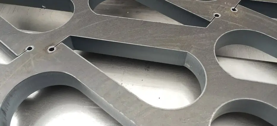 Technical Difficulties of Laser Cutting for Thick Plate