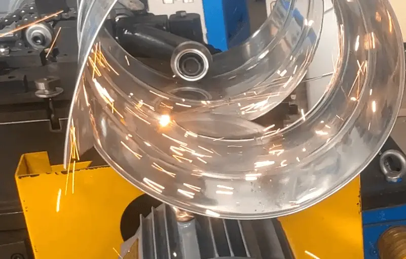 Spiral duct automatic cutting