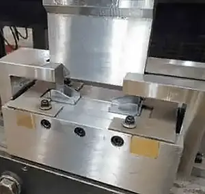 One step processing of customized special forming die after improvement