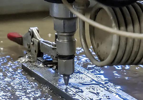 Advantages and disadvantages of water jet processing