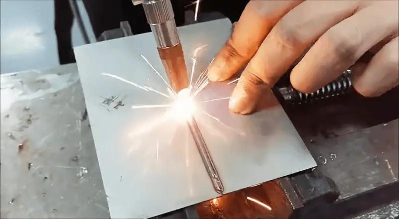 advantages of choosing handheld laser welding machine for stainless steel welding