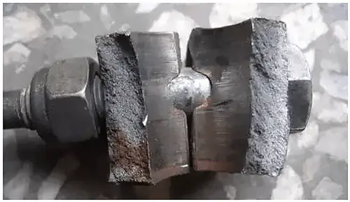 fracture of casting during cooling