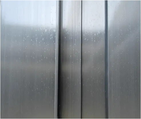 ほこりの染み