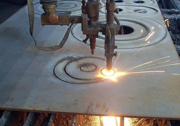 Choosing the Right Cutting Parameters for CNC Plasma Cutting Machines